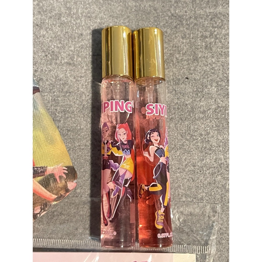 K-Pop‎ Performance Bundle | Coin Purse, Notebook & Perfume Collection - Picture 4 of 5